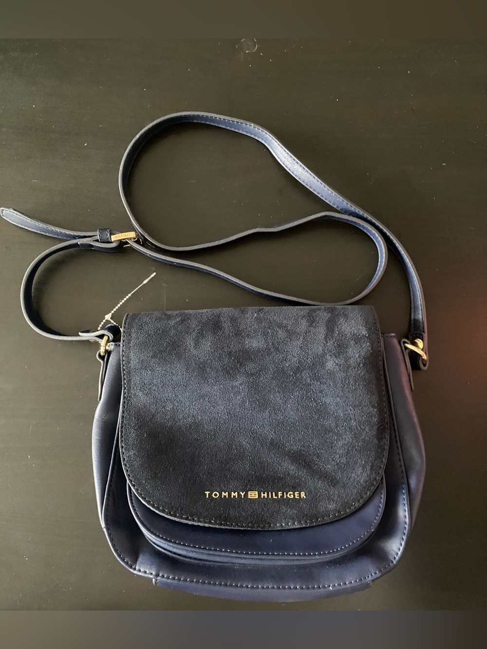 ✨ Tommy Hilfiger Navy Blue Mixed Media Crossbody Saddle Bag EUC
